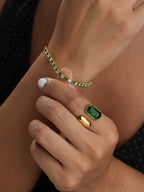 Emerald Glow Ring Gold